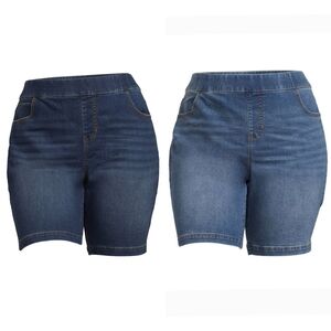Bundle of two Terra & Sky Women's Plus Size Pull On Bermuda Shorts, 4X 28-30W